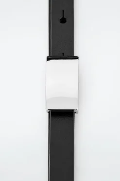 Damen COS Gürtel | Accessoires Aus Leder*SCHMALER LEDERGÜRTEL MIT RIEGELDETAIL