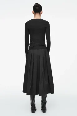 Damen COS Oberteile*SCHMALES LEICHTES LANGARMSHIRT