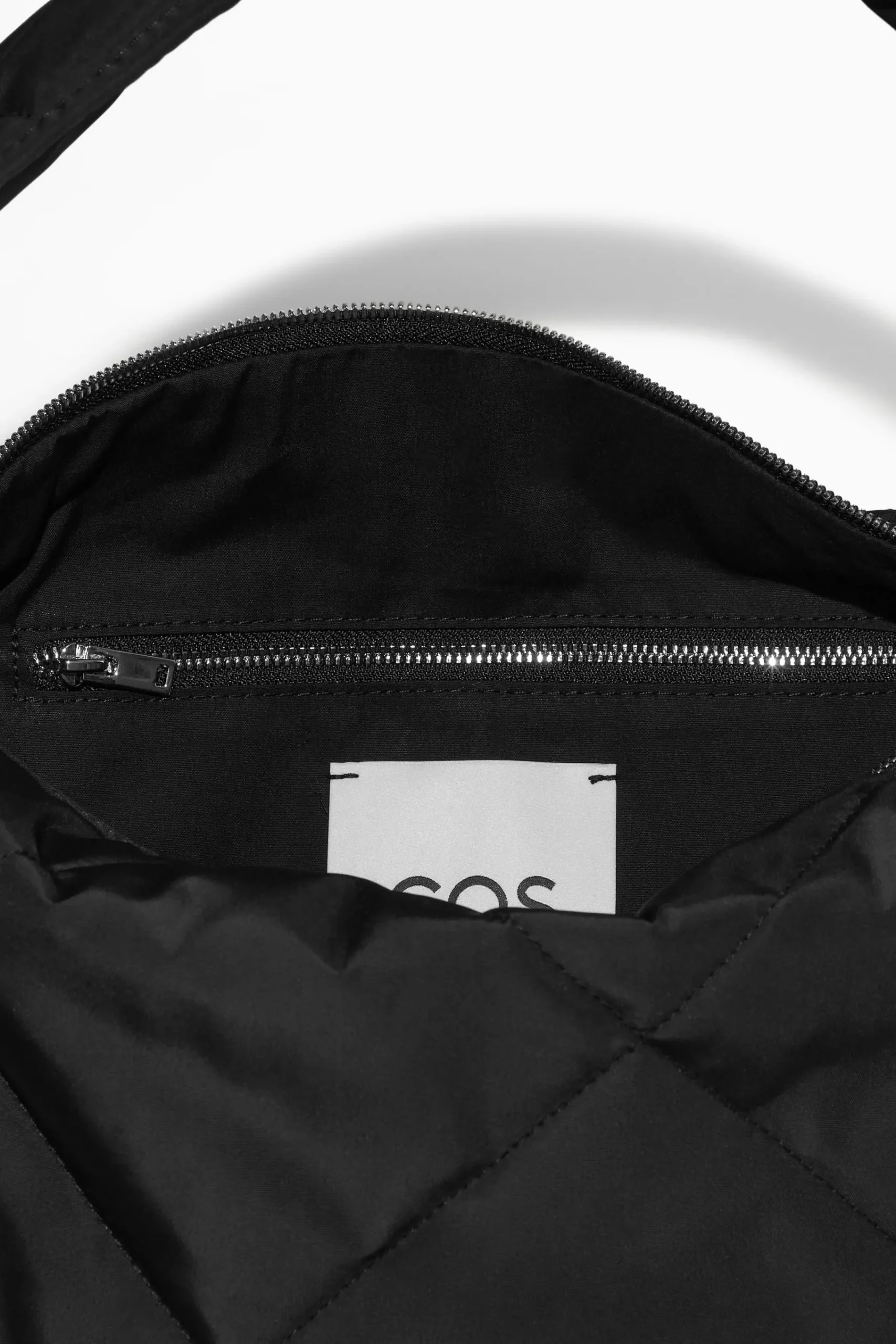 Damen COS Taschen*SCHULTERTASCHE MIT RAUTENSTEPPUNG