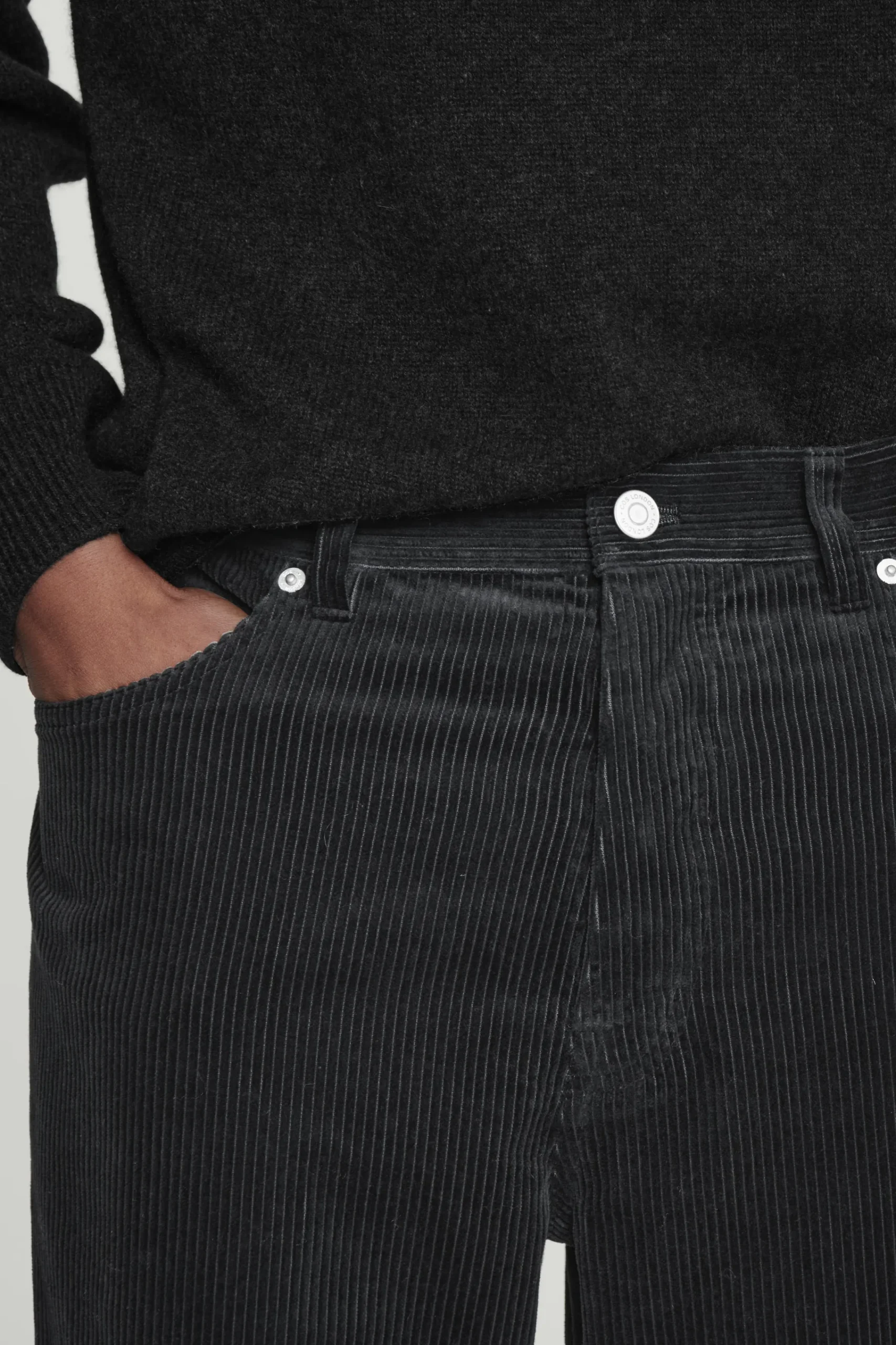 Herren COS Jeans | Hosen*SIGNATURE JEANS AUS CORD MIT GERADEM BEIN