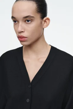 Damen COS Strickmode*STRICKJACKE AUS MERINOWOLLE MIT FLEDERMAUSÄRMELN