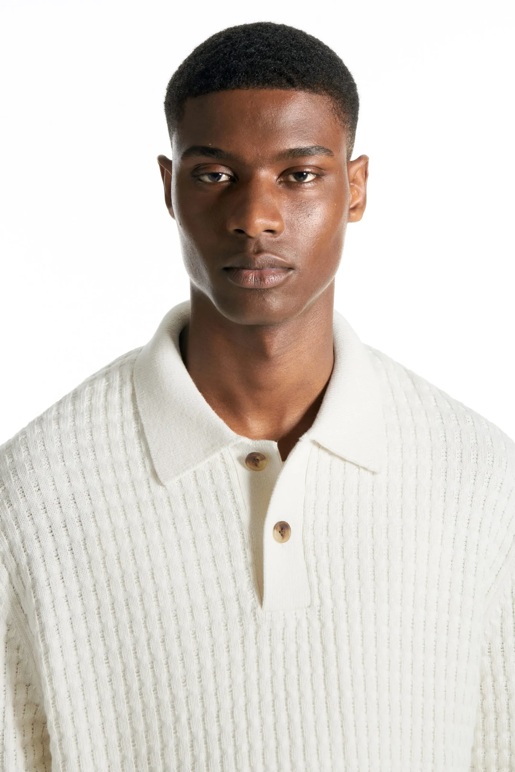 Herren COS Poloshirts | Strickmode*STRUKTURIERTES POLOSHIRT AUS STRICK
