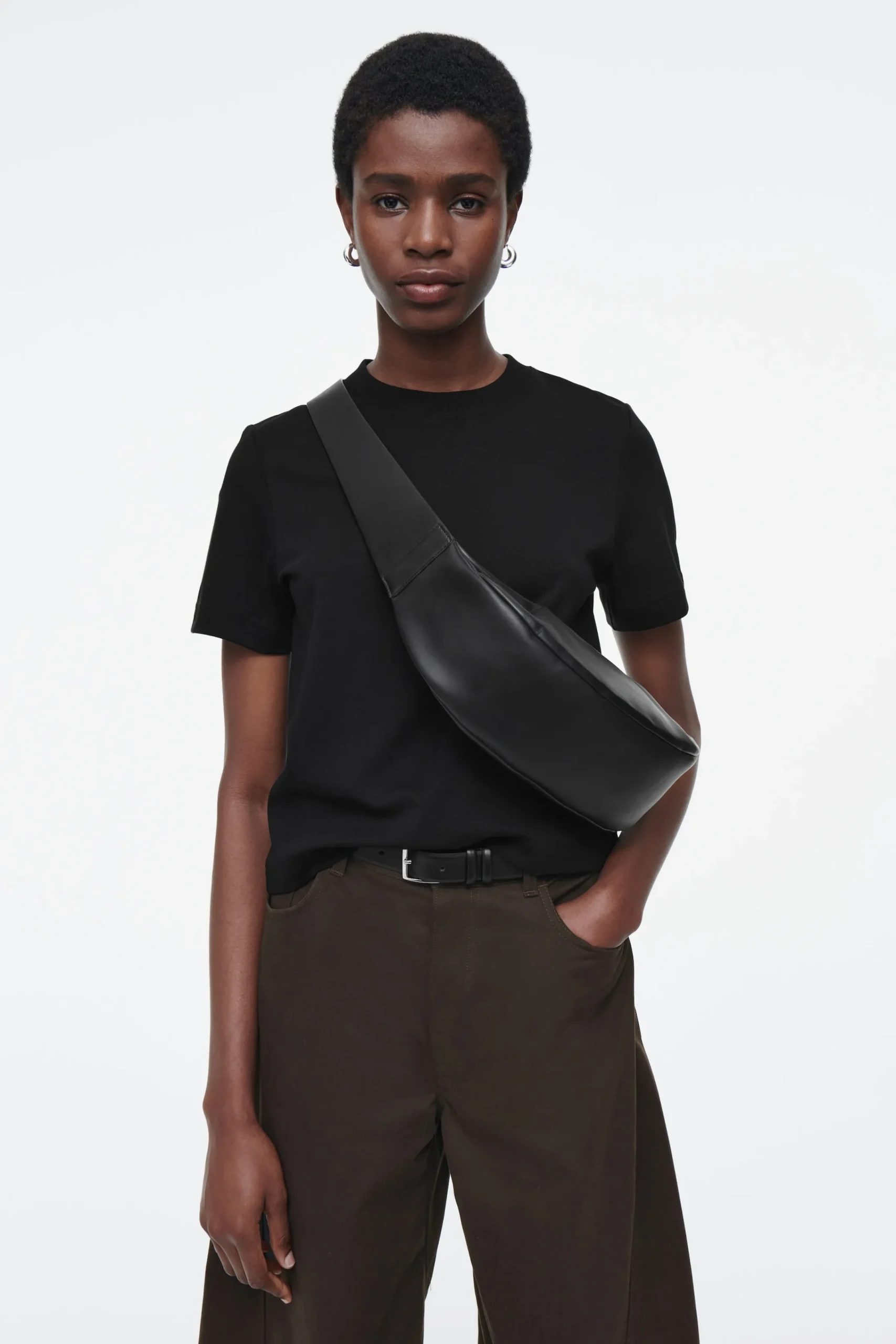 Damen COS Taschen*SWING UMHÄNGETASCHE - LEDER