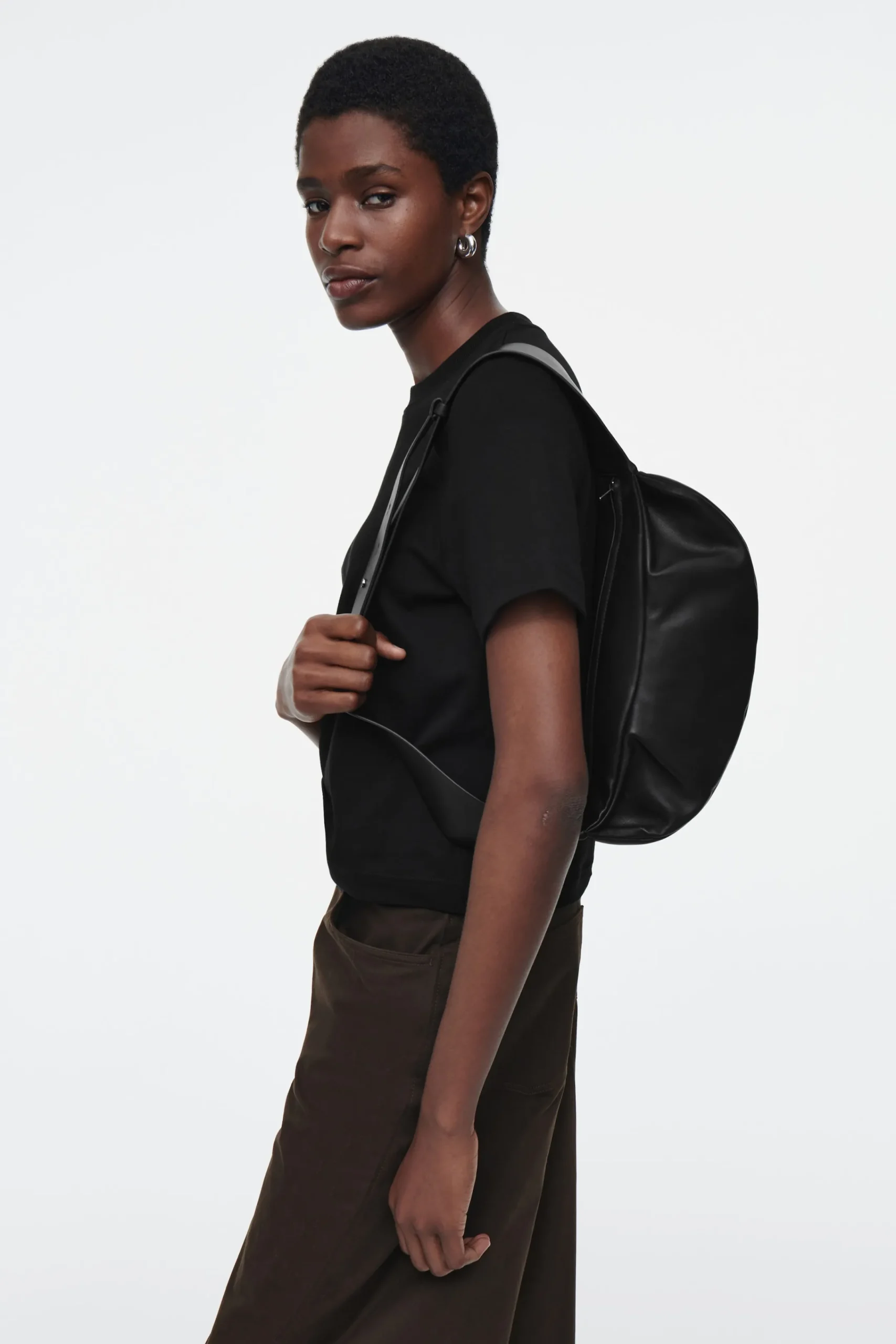 Damen COS Taschen*SWING UMHÄNGETASCHE - LEDER