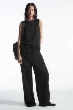 Damen COS Oberteile*TANKTOP MIT U-BOOT-AUSSCHNITT