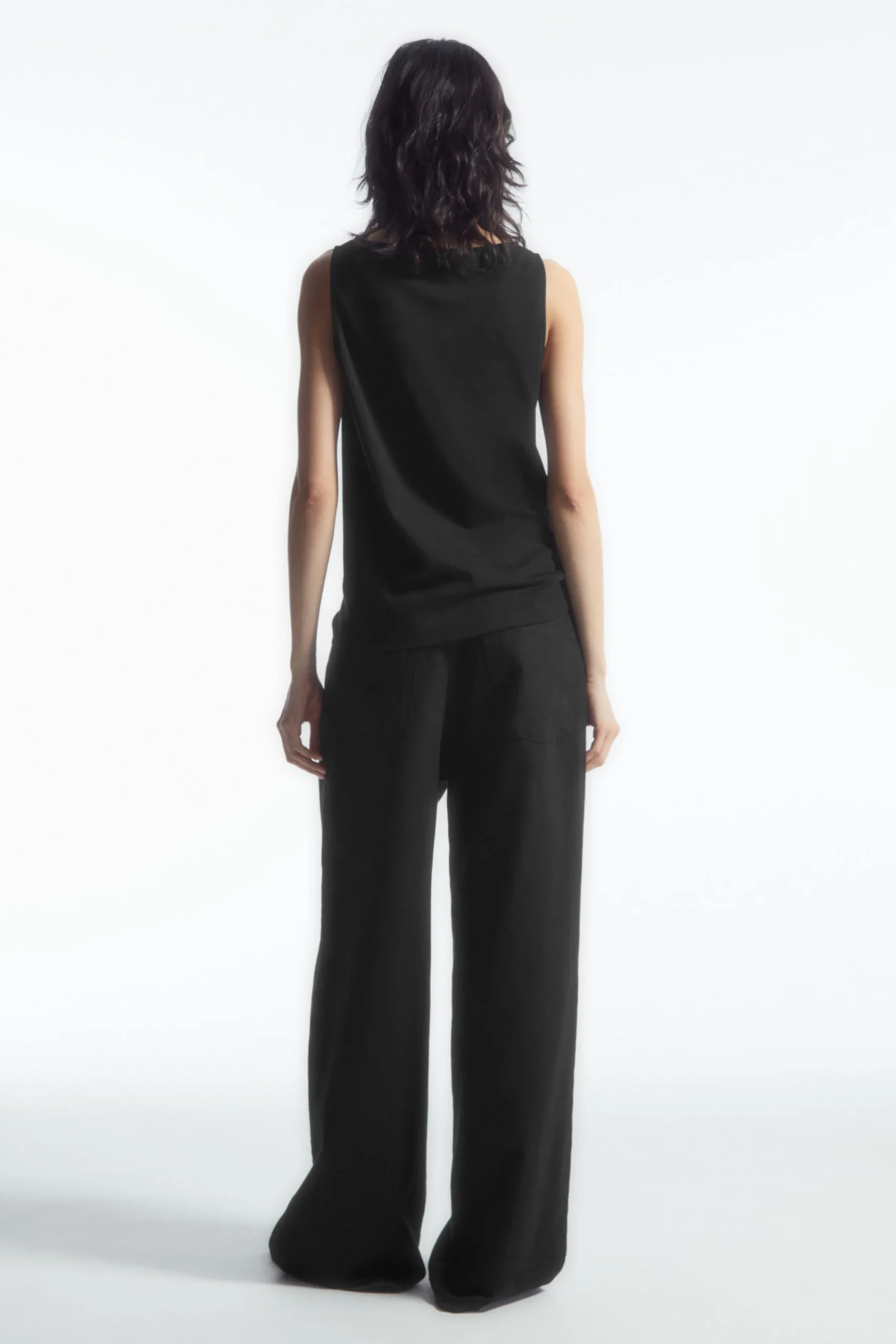 Damen COS Oberteile*TANKTOP MIT U-BOOT-AUSSCHNITT