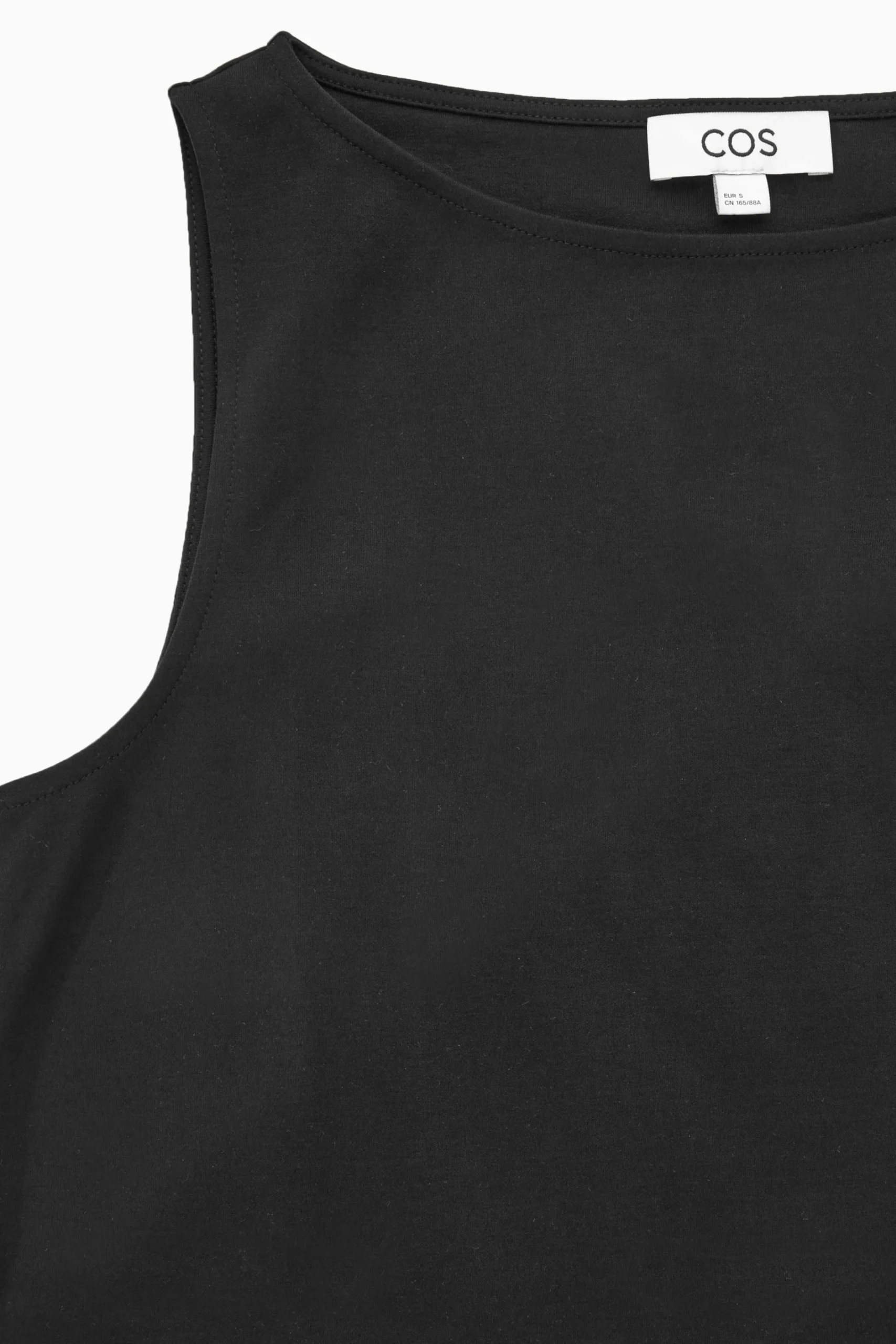 Damen COS Oberteile*TANKTOP MIT U-BOOT-AUSSCHNITT
