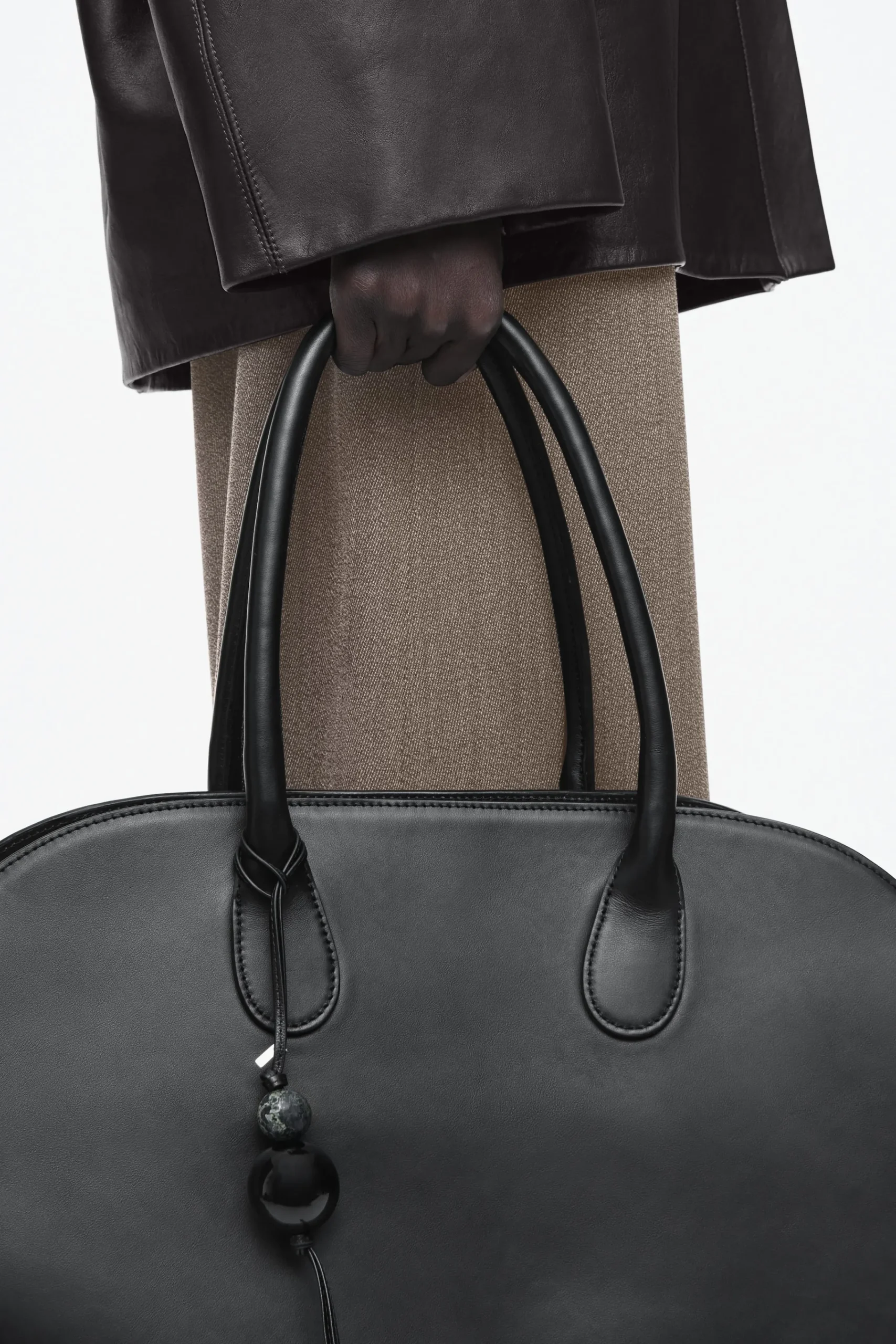 Damen COS Accessoires Aus Leder | Taschen*TASCHENANHÄNGER AUS LEDER MIT PERLEN