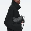 Damen COS Taschen*TOME KLEINE SCHULTERTASCHE – LEDER