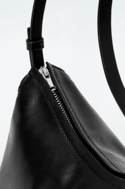 Damen COS Taschen*TOME KLEINE SCHULTERTASCHE – LEDER