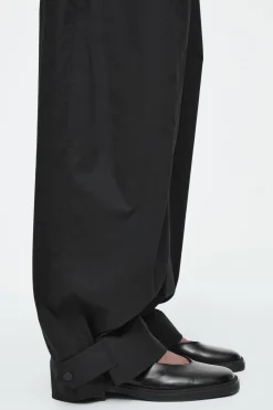 Damen COS Hosen*UTILITY-HOSE MIT BARREL-BEIN