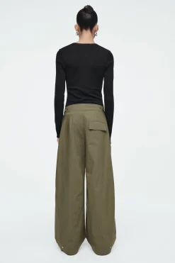Damen COS Hosen*UTILITY-HOSE MIT BARREL-BEIN