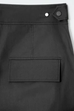 Damen COS Hosen*UTILITY-HOSE MIT BARREL-BEIN