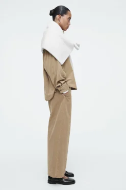 Damen COS Hosen*VERKÜRZTE CORDHOSE