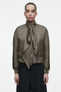 Damen COS Mäntel & Jacken*WATTIERTE BOMBERJACKE AUS SEIDE MIT SCHALDETAIL