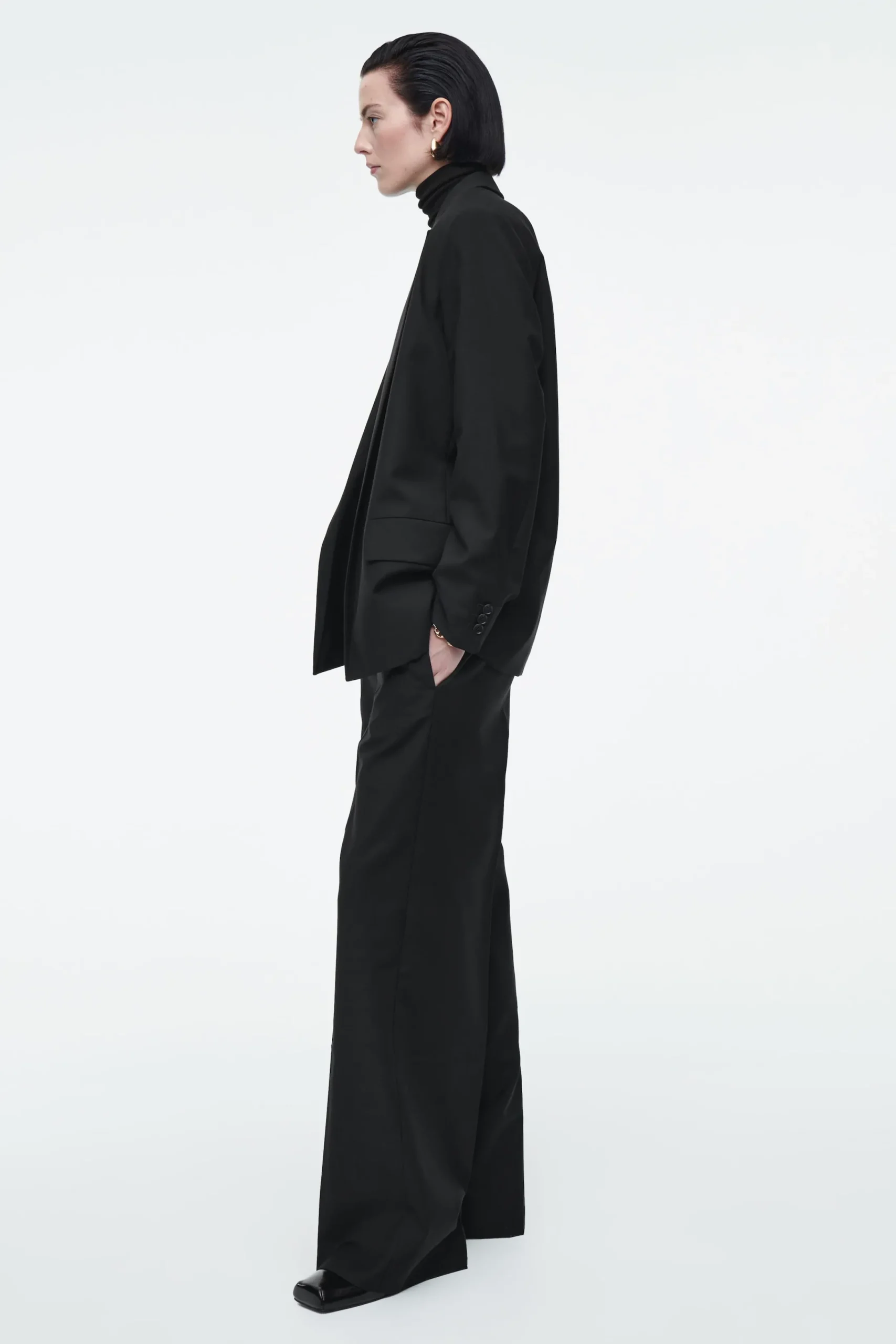 Damen COS Hosen*WOLLHOSE MIT GERADEM BEIN UND ELASTISCHEM BUND